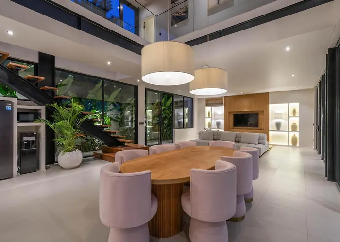Maverick - Brand New Classy 4br In Canggu