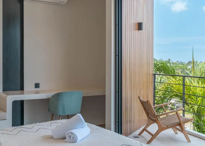 Maverick - Brand New Classy 4br In Canggu