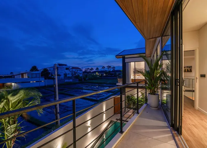 Villa Maverick - Brand New Classy 4br In Canggu