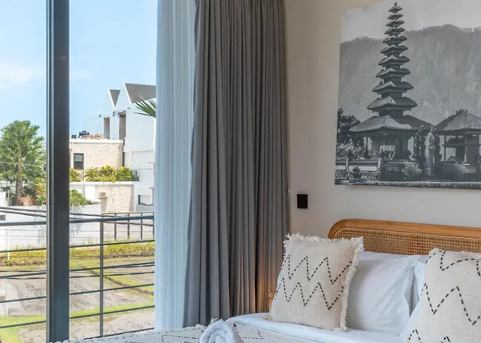 Maverick - Brand New Classy 4br In Villa