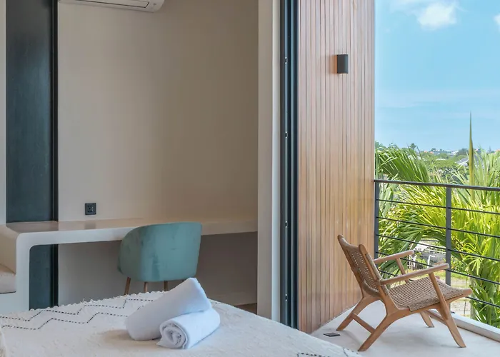 Maverick - Brand New Classy 4br In Canggu (Bali)